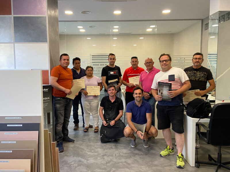 Curso de aplicación microcemento